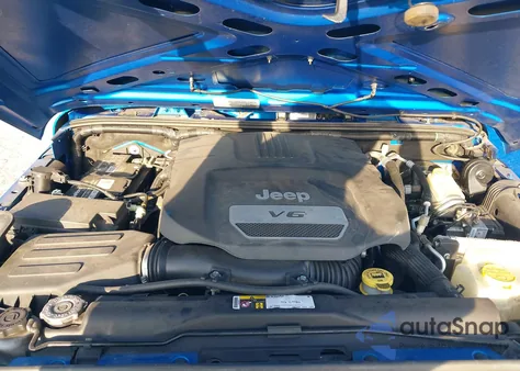 2016 Jeep Wrangler Unlimited Sport z USA, uszkodzony, nr VIN 1C4BJWDG9GL257053